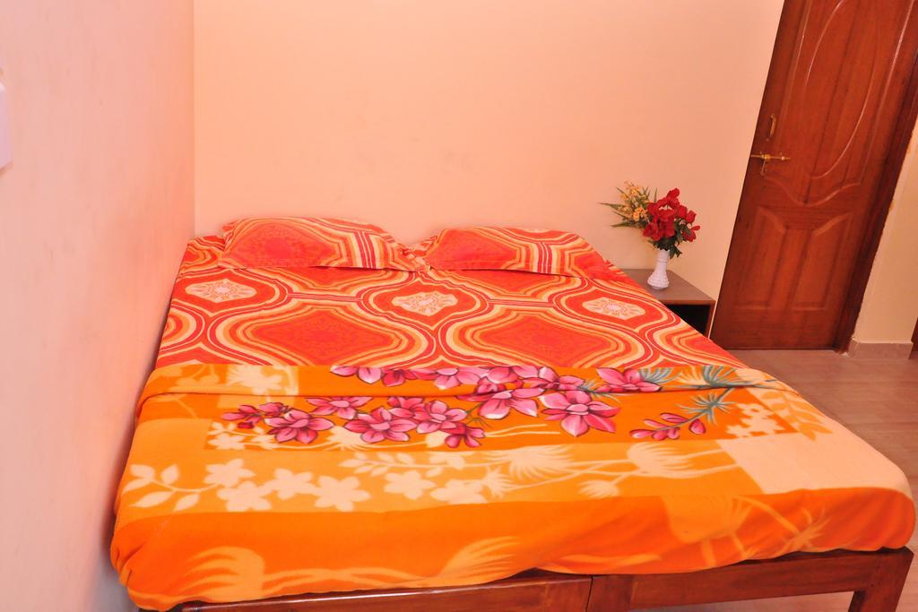 Castelinho'S Home Away From Home أنجونا الغرفة الصورة